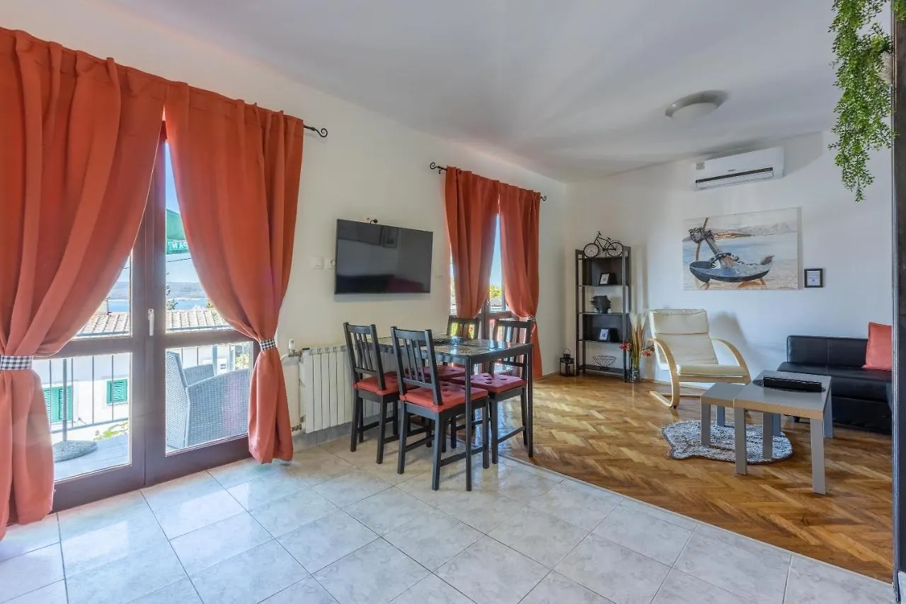 Apartments With A Parking Space Selce, Crikvenica - 19455