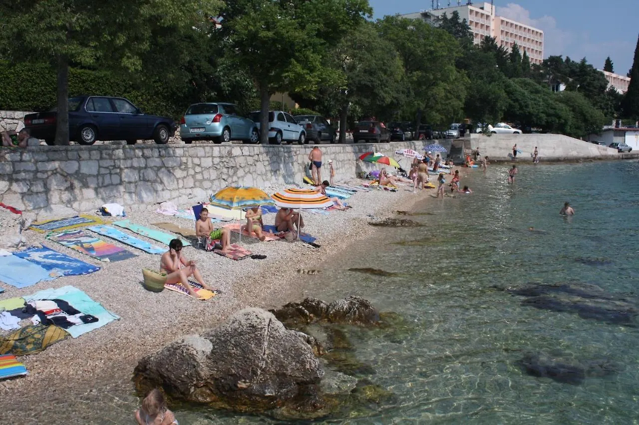 Apartments With A Parking Space Selce, Crikvenica - 19455
