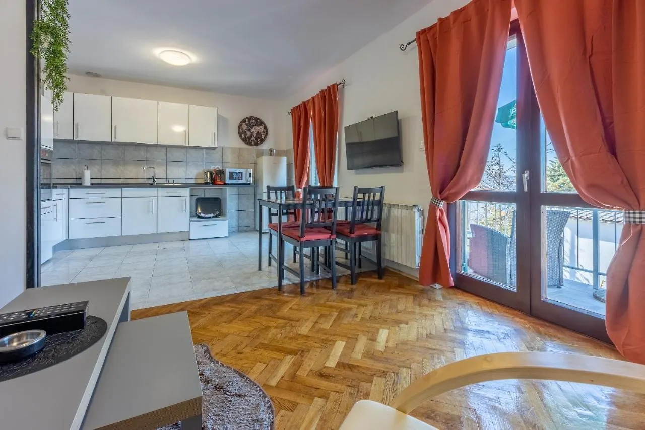 Apartments With A Parking Space Selce, Crikvenica - 19455 Selce